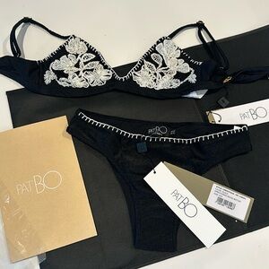 PatBo Resort 25’ embroidered bikini